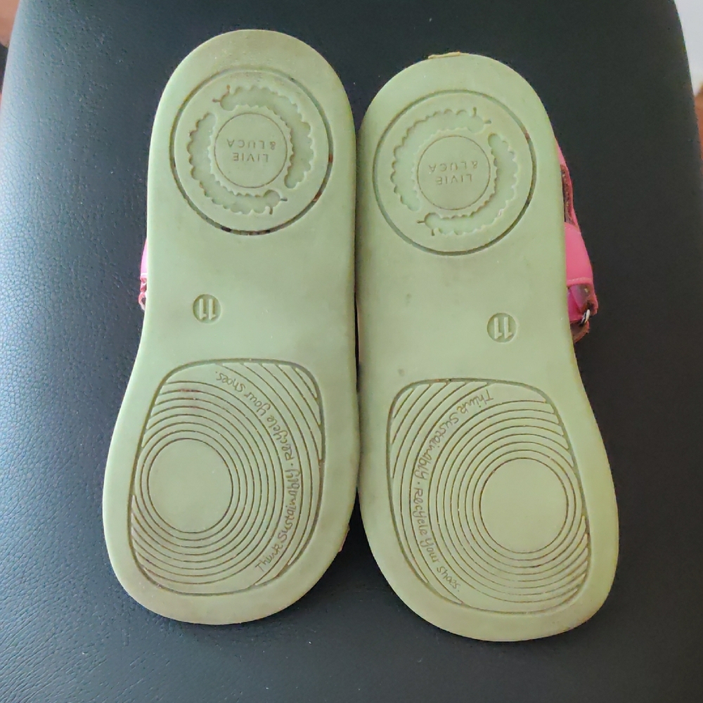 Livie & Luca Pink Sandals with Yellow Flower Accents - Picture 5 of 6